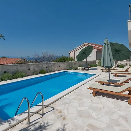 Dante With Sea View & Private Pool Tatil Evi *